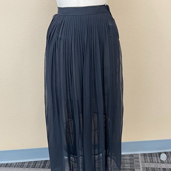 VTG Limited Express 1987 Collection Pleated Sheer - Picture 7 of 8